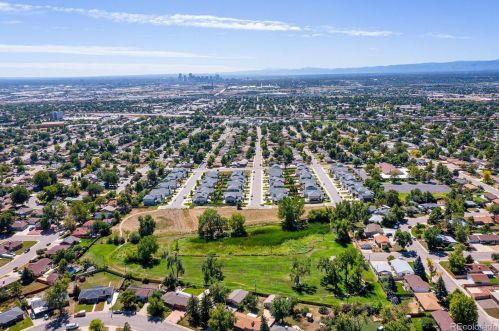 7923 Shoshone St, Denver CO  80221-4207 exterior