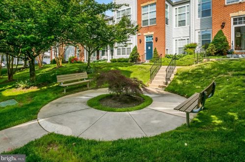 10711 Symphony Way, Columbia MD  21044-4922 exterior