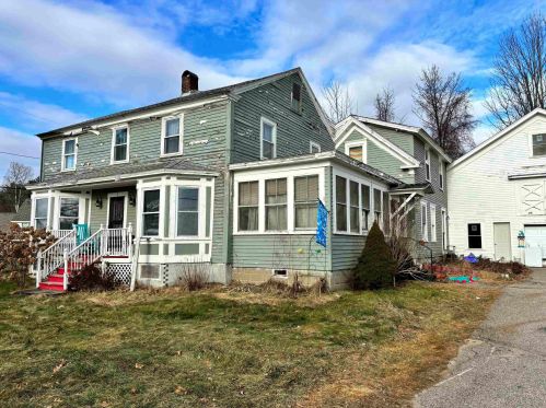 3 Clark Rd, Tilton, NH 03276-5418