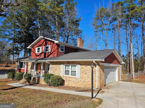 3171 Hammarskjold Dr, Atlanta GA  30344-6315 exterior