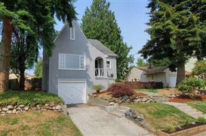 8805 Ashworth Ave, Seattle, WA 98103-4022