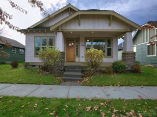 1540 Hemlock Ave, Eagle Crest, OR 97756-1462