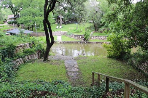 410 Granada Calle Ct, Granbury TX 76049-1476 exterior