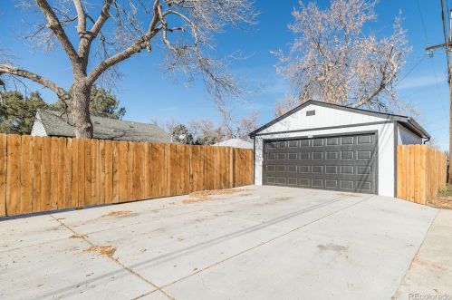 1100 Emporia St, Denver CO  80010-3219 exterior
