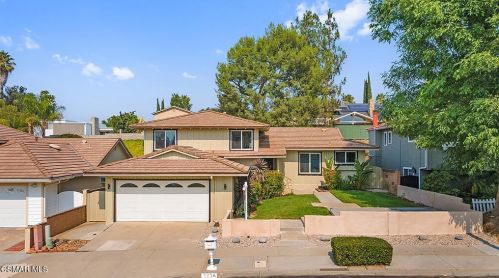 5626 Lake Lindero Dr, Calabasas, CA 91301-1907