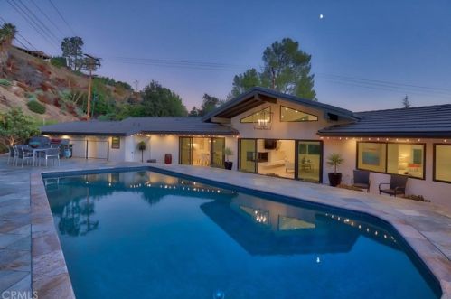 3001 Cloudcrest Rd, Glendale CA  91214-1304 exterior