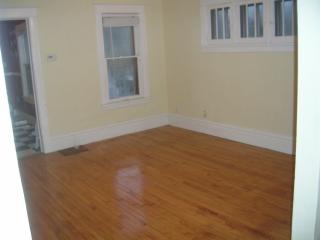 2209 4th St, Minneapolis MN  55411-2718 exterior