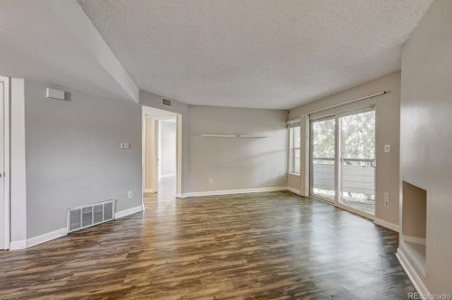 1226 Monaco Pkwy, Denver, CO 80224-2841