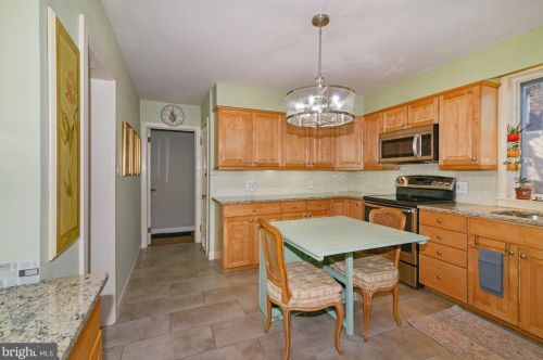 637 Colford Ave, Camden NJ 08108-3008 exterior