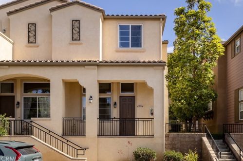 804 Bay Leaf Dr, San Luis Obispo, CA 93401-7263