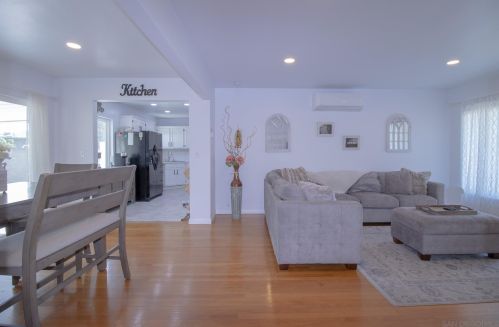 677 5th Ave, Chula Vista CA  91910-5445 exterior