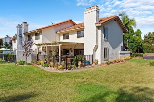 6551 Calle Valperizo, Carlsbad, CA 92009-4519