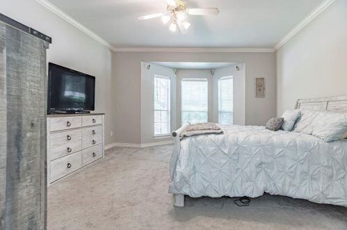 901 Hilton Dr, Midlothian TX  76063-3840 exterior