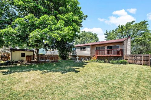 513 Castle Ct, Lemont IL  60440-2510 exterior
