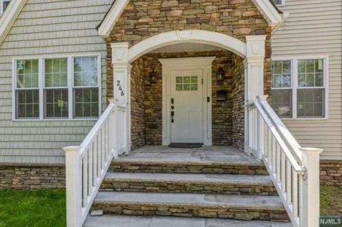 246 Churchill Rd, Teaneck, NJ 07666-3007