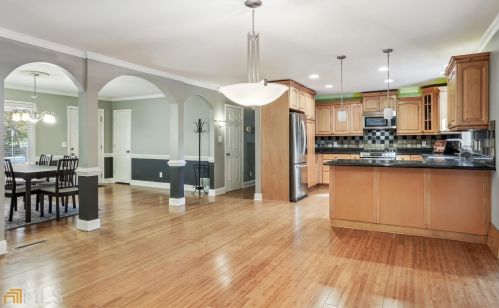3810 Club Dr, Kennesaw, GA 30144-2023