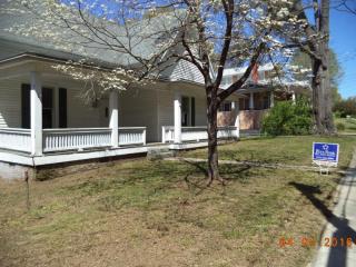 227 Crook Ave, Henderson, TN 38340-1915