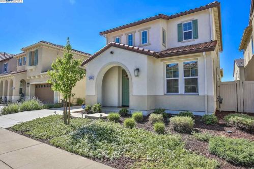 3946 Aristotle Cir, Rancho Cordova, CA 95742-8105