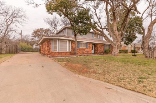 1418 Roanoak Dr, Abilene, TX 79603-4141