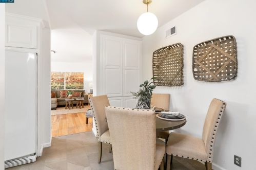 1764 Sattler Dr, Concord CA  94519-1511 exterior