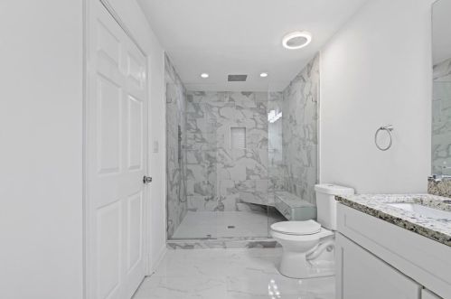 3345 Hagger Way, Atlanta GA  30344-5674 exterior