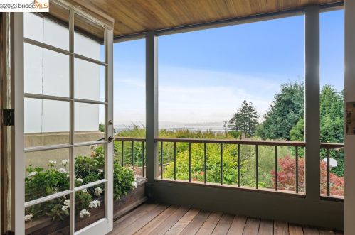50 Lenox Rd, Berkeley, CA 94707-1332