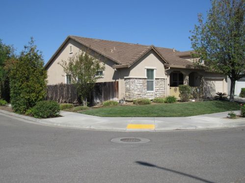 25782 Clover St, Esparto, CA 95627-2046