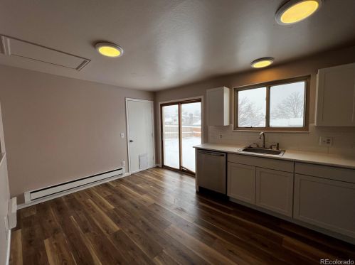 16512 Louisiana Dr, Aurora CO 80012-4768 exterior