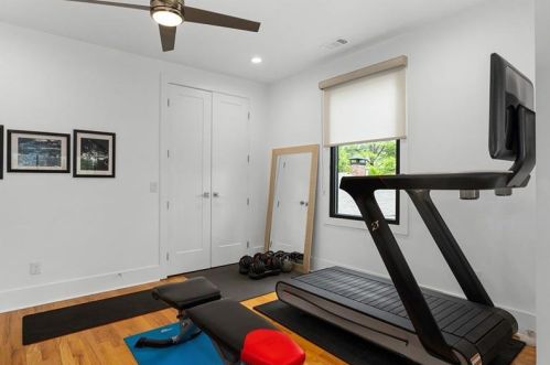 1889 Bixby St, Atlanta GA  30317-2247 exterior