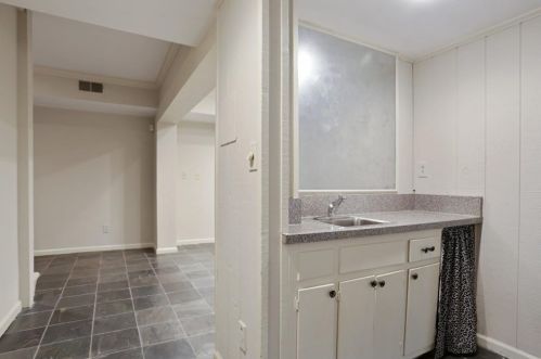 4300 Elizabeth Ln, Atlanta GA  30339-5320 exterior