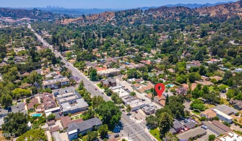 1658 Del Valle Ave, Glendale CA  91208-3106 exterior