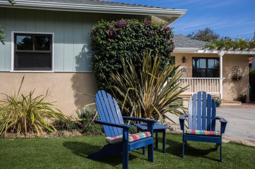 1374 Shoreline Dr, Santa Barbara, CA 93109-2149