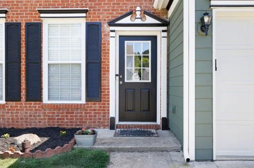 614 Dahoma Trl, Holly Springs, GA 30188-3625