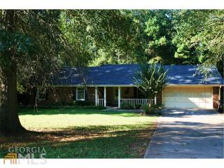 1838 Brandy Woods Dr, Conyers, GA 30013-3086