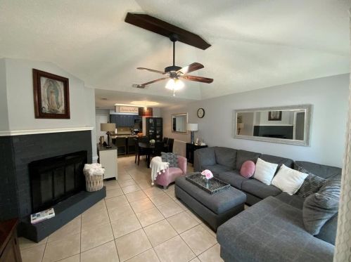 2428 Pecan Grove Ct, Irving TX  75060-6559 exterior