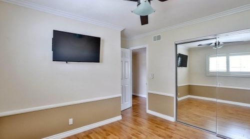 6932 Marilyn Dr, Huntington Beach CA  92647-4344 exterior