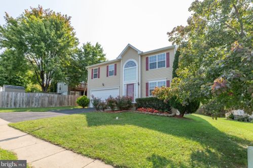 12 Theodore St, Fredericksburg, VA 22406-7441