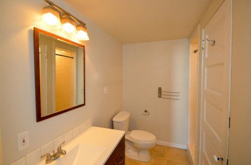 206 Hastings St, Cincinnati OH 45219-1420 exterior