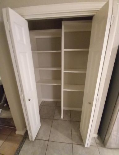 708 Plum St, Angleton TX  77515-5046 exterior