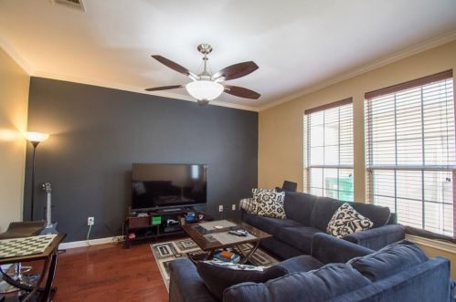 8015 Ederville Cir, Fort Worth TX  76120-4235 exterior