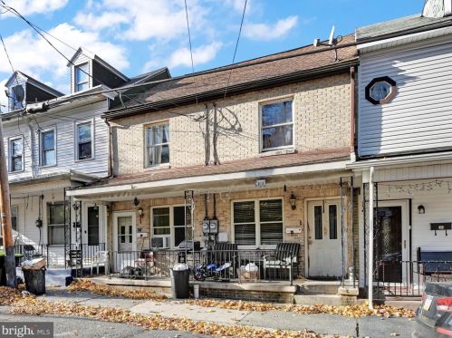 438 Adams St, Primrose, PA 17901-3621