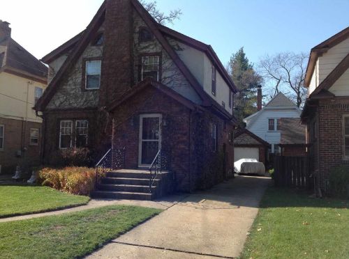 1524 Grant Ave, Rockford, IL 61103-4521