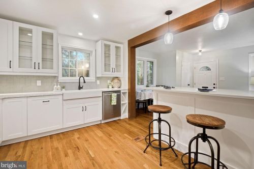 10 Eastmoor Dr, Silver Spring MD  20901-1935 exterior