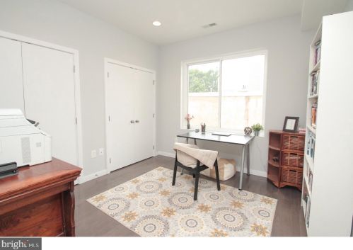 1129 20 St, Philadelphia PA 19132-3720 exterior