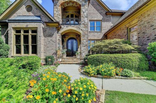 8350 Beth Page Dr, Duluth, GA 30097-6680