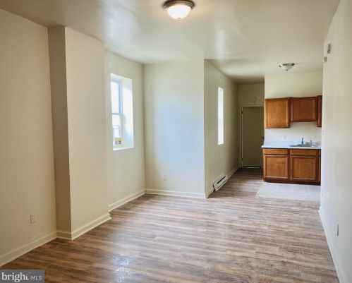 1301 49th St, Philadelphia, PA 19143-4407