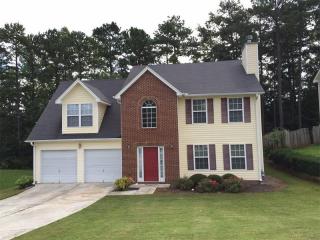 465 Cherry Branch Ln, Fairburn, GA 30213-3938