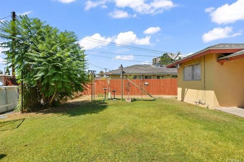 6667 Streeter Ave, Riverside CA  92504-2201 exterior