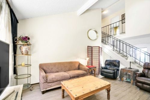 1035 Phillips St, Vista CA  92083-7156 exterior