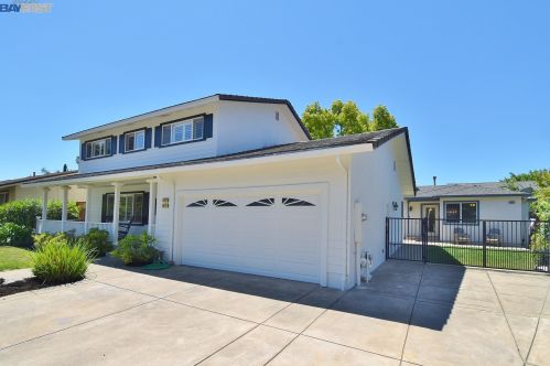 4876 Merganser Ct, Pleasanton, CA 94566-4602